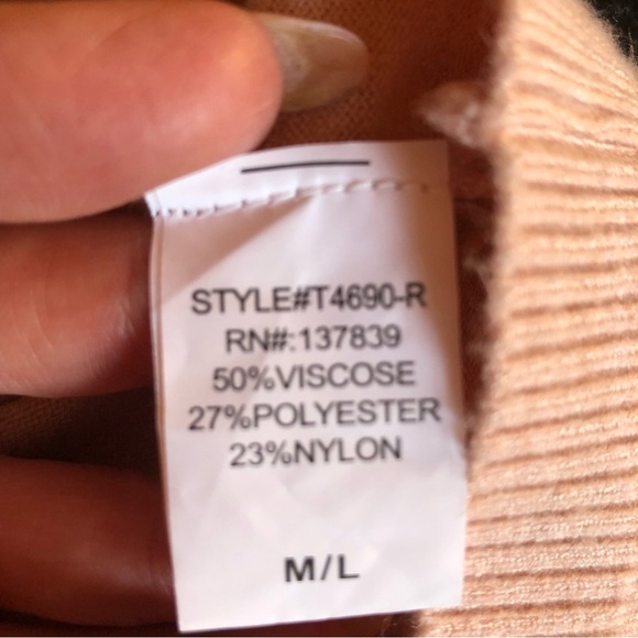 Dreamers by Debut soft stretch sweater dusty pink cinch front detail size M/L - Picture 8 of 9